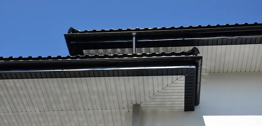 Box Eave Construction in Imperial Beach